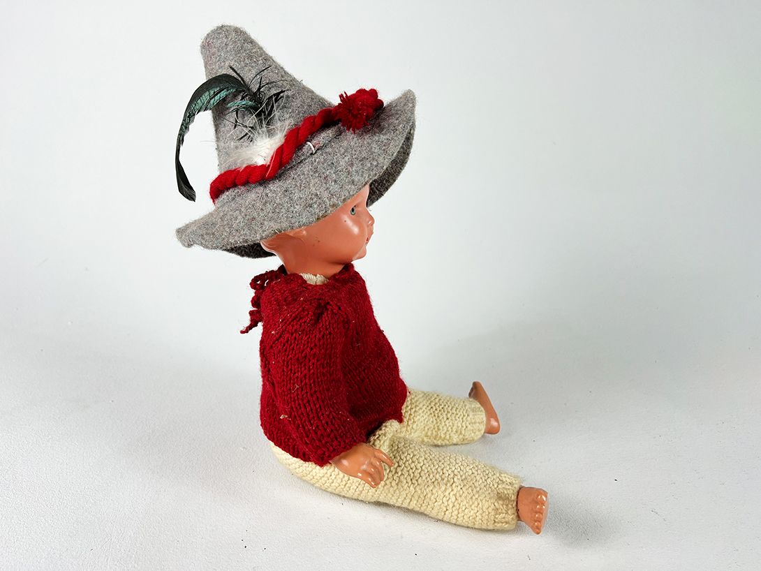 Foto Doll Schildkröt Boy Alpine Hat and Natural Clothes h40
