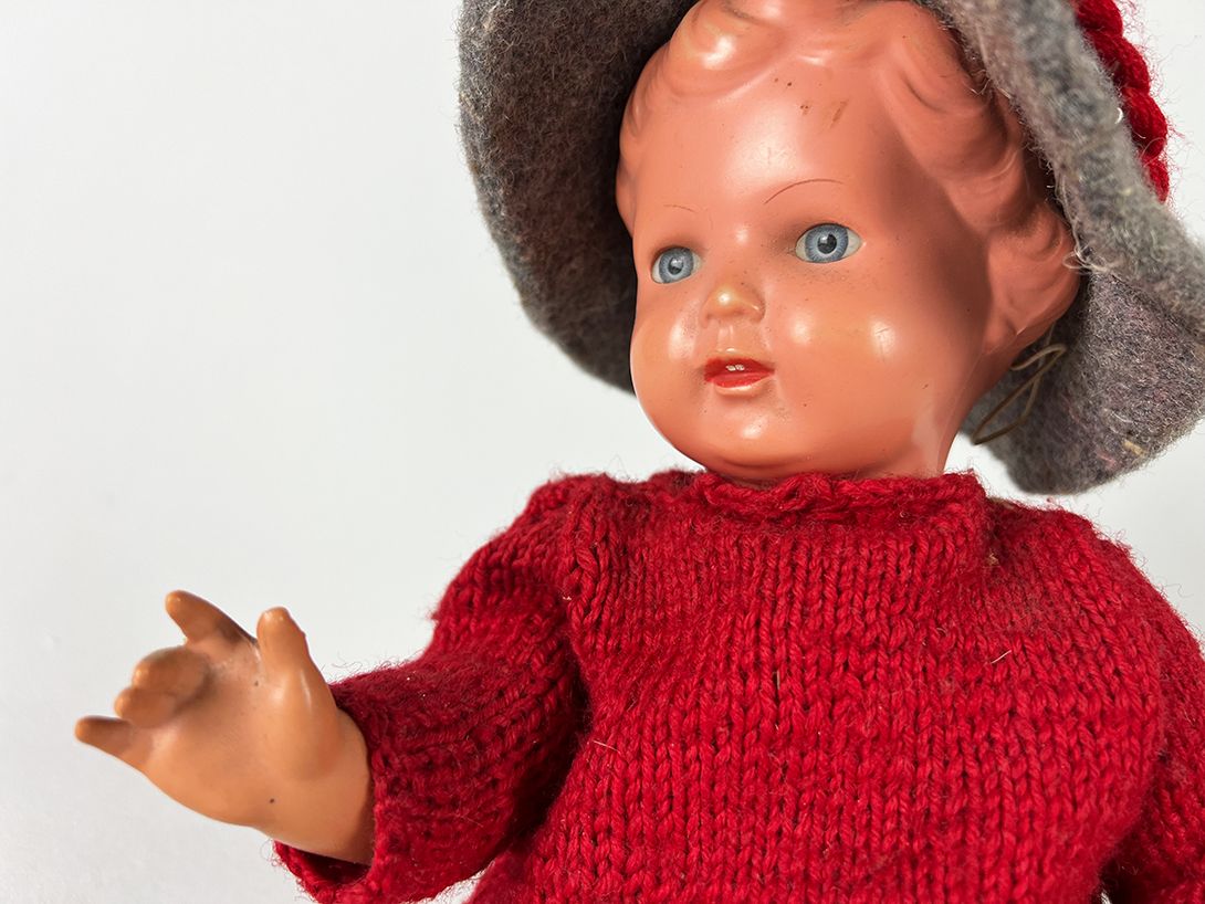 Foto Doll Schildkröt Boy Alpine Hat and Natural Clothes h40