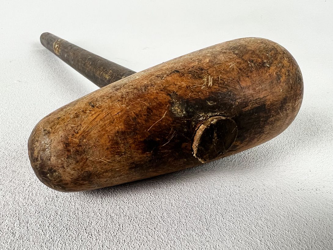 Foto Wooden Hammer for fixing Tiles Spreewald 1860 h31