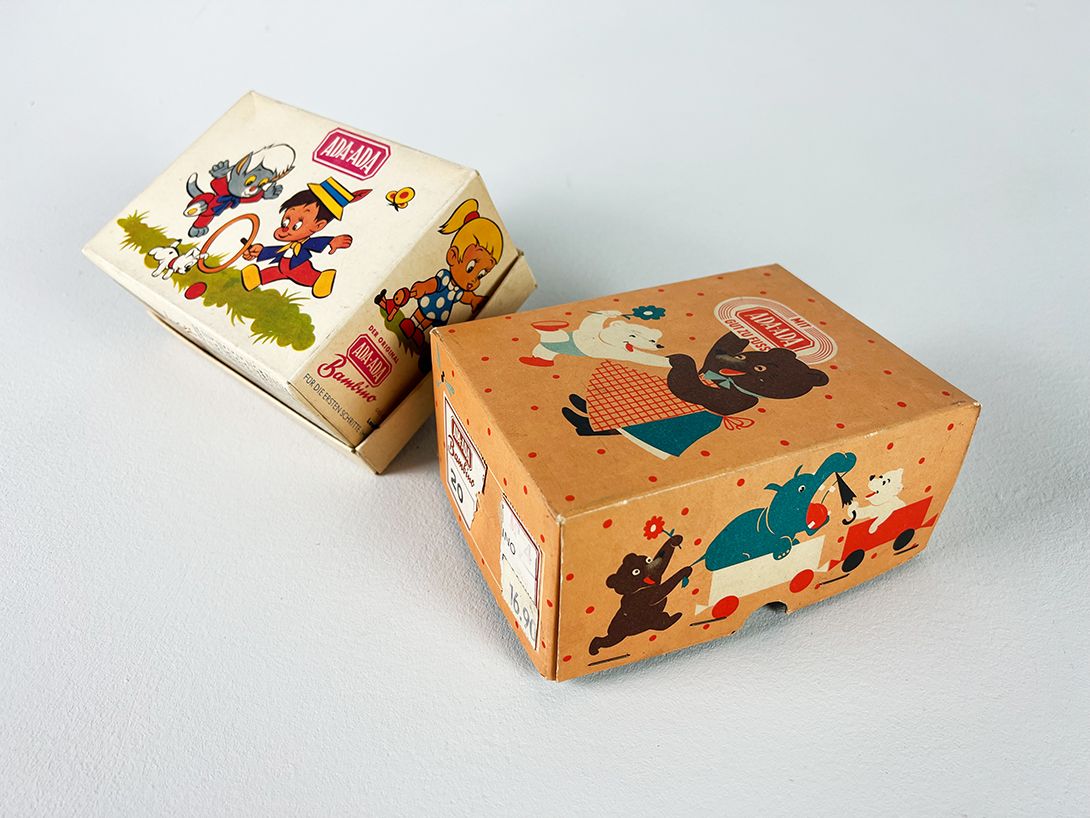 Foto 2 Shoe Boxes for Children Ada-Ada Bambino West Germany 1960 h7x26x12