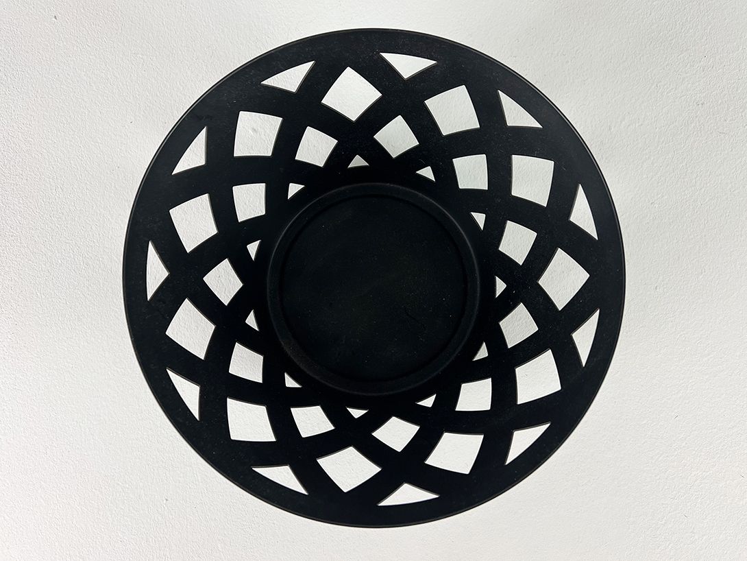 Foto Black Metal Bowl Alessi h12x23