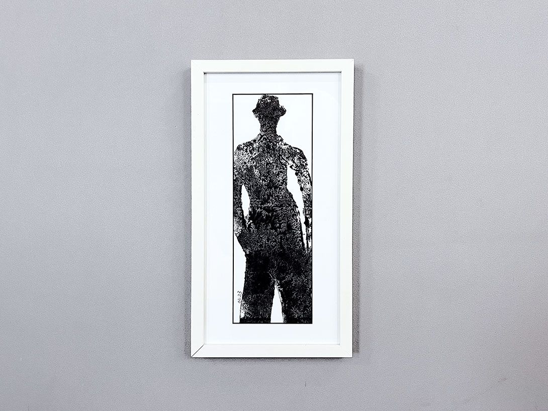 Foto Minimalistic Silhouette Shadow of a Man h43 10A5