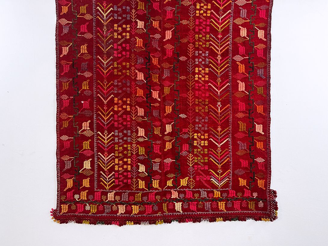 Foto Pretty Detailed Oriental Red Kilim L192x136