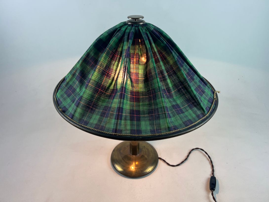 Foto British Table Lamp Scotland 1940 Brass&#038; Fabric