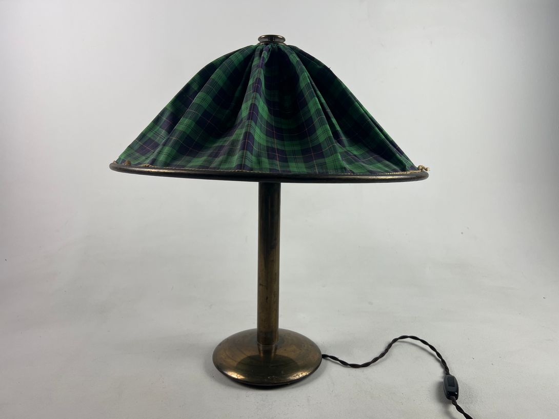 Foto British Table Lamp Scotland 1940 Brass&#038; Fabric