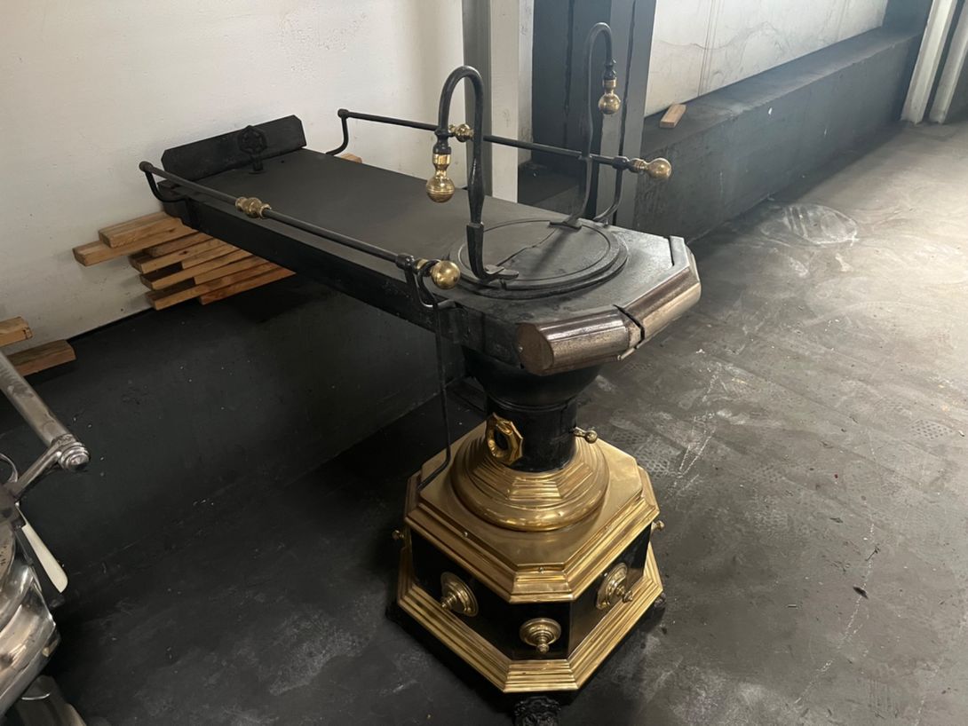 Foto Wilhelminian Oven Brass h85