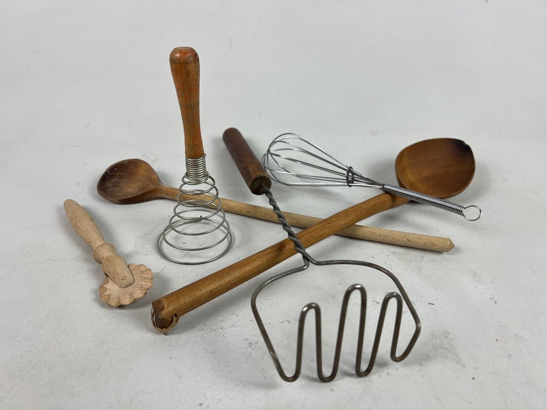 Foto Set of old Kitchen Tools
