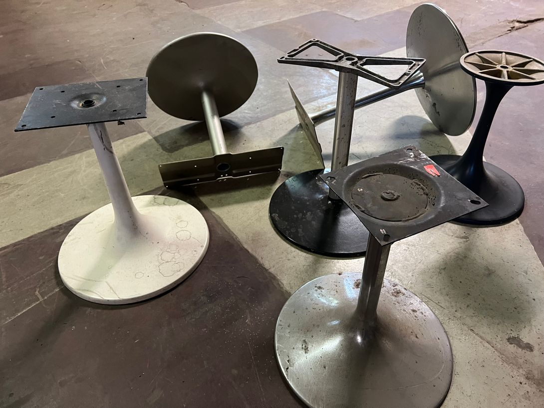 Foto Trumpet Bases for Seats &#038; TV Sets h42-47