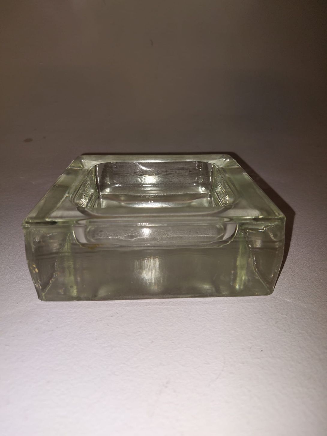Foto Flat Glass Ashtray