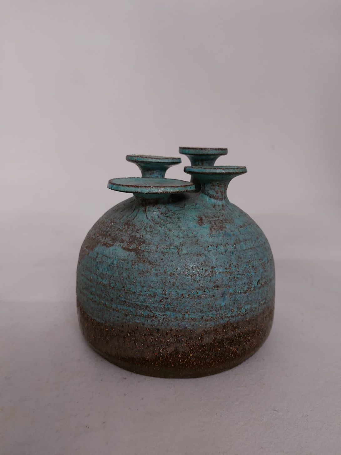 Foto Unusual Ceramic Vase h15